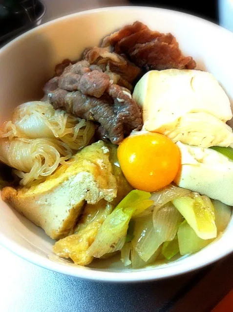 肉どうふ丼|ヒラっぴーさん