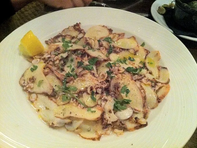 Snapdishの料理写真:carpaccio di polpo|Hirokoさん