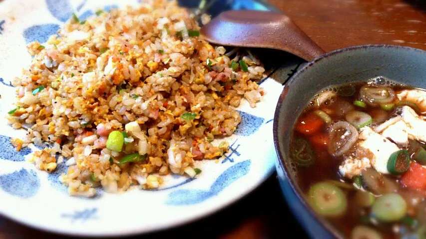 ゴロベェ炒飯、けの汁。|プチテンよすさん