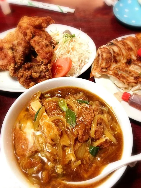 カツカレー丼 餃子 唐揚げ|よこさんさん