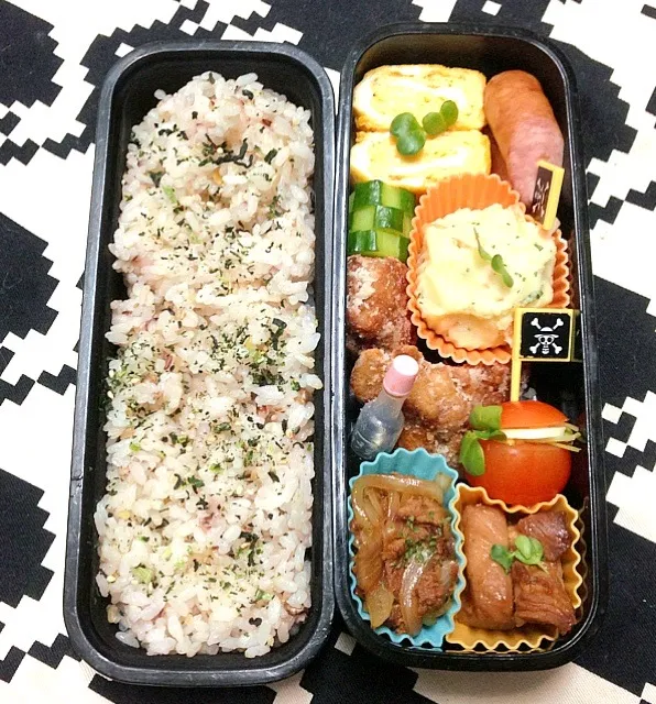 Snapdishの料理写真:ぱぱ弁当|休日限定ままさん