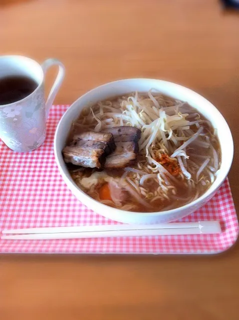 インスタントラーメン|めぐさん