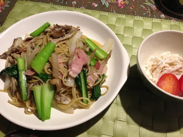 和風パスタ・蟹缶と大根のサラダ|よっしーさん