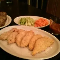 Snapdishの料理写真:Buffalo Baked Chicken Tenders|Holly Doranさん