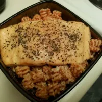 Snapdishの料理写真:Salmon Pasta|Jonathan Brownさん