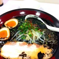 Snapdishの料理写真:熊本ラーメンだそうです。|hanacoromoさん