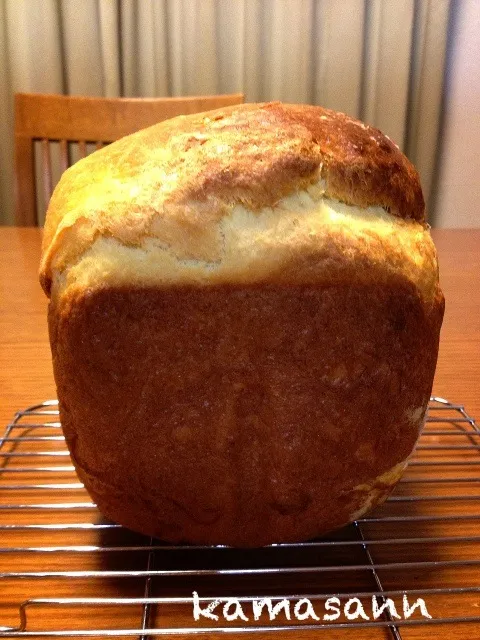 ももちゃの、水分は卵だけパン🍞|かまさん