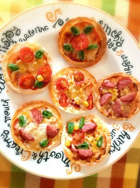 Snapdishの料理写真:KAGOMEketchupサンのお楽しみプチピザ🍕|ららさん