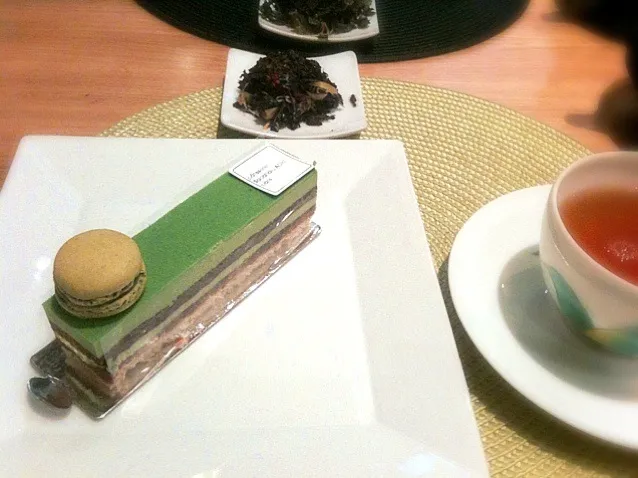 Snapdishの料理写真:sadaharu AOKI 抹茶と小豆のケーク|snaggle.makiさん