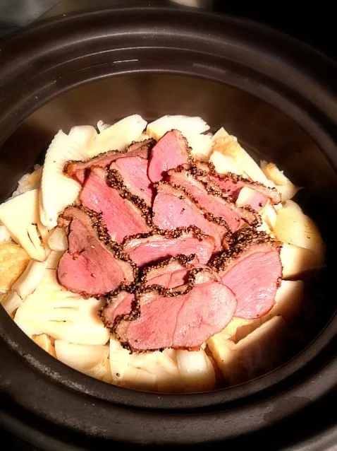 合鴨筍土鍋御飯🍚|炊かれたいオトコ おこん 小栁津さん