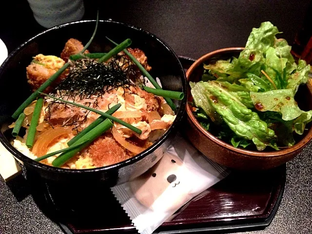 カツ丼|あずにゃんさん