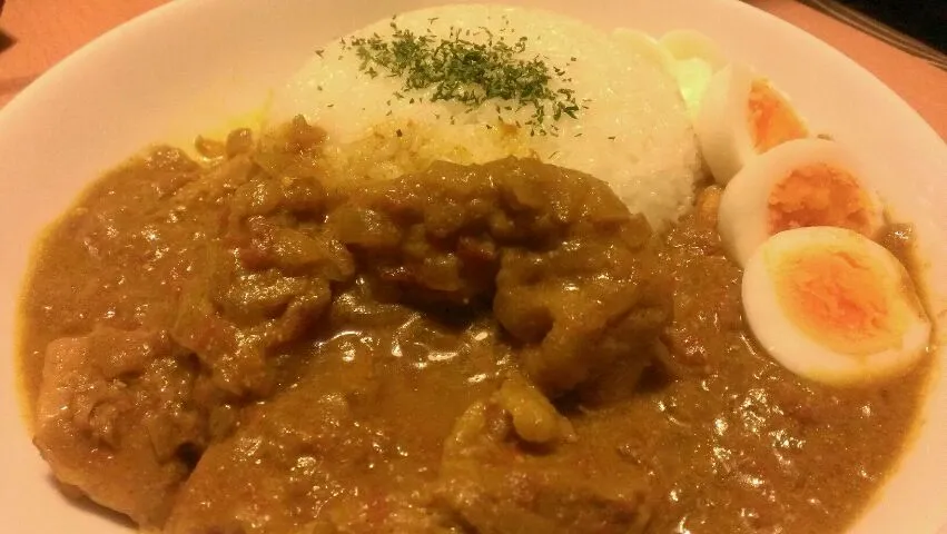 丸ごとチキンのヨーグルトカレー|まじょみきさん