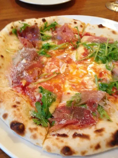 ご近所のうま〜いピザ|hachi1さん