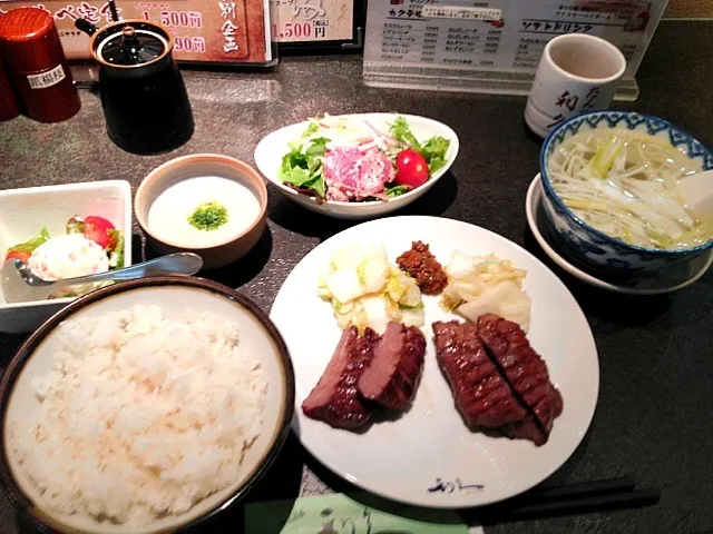 牛タン食べ比べ定食|かよこさん