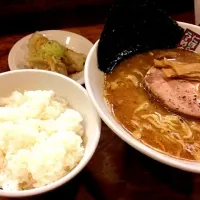 Snapdishの料理写真:煮干しラーメン 玉五郎|KATSUOさん