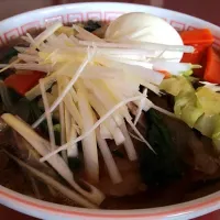 尾道ラーメンに野菜増し。|すぷまささん