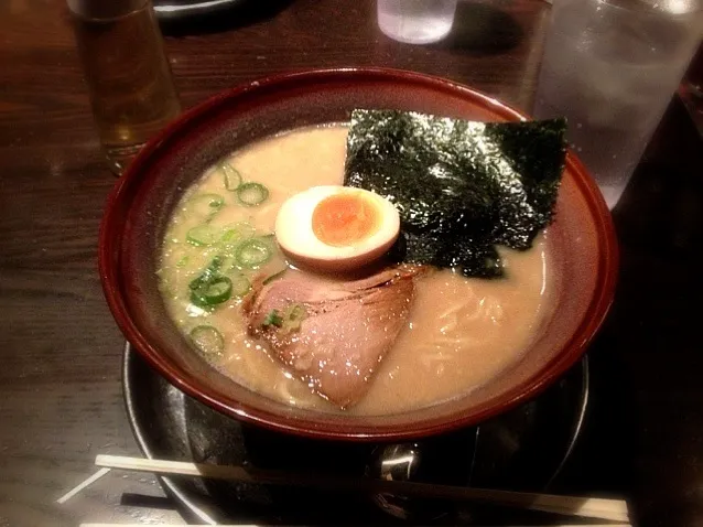 豚骨ラーメン 光麺|やすさん