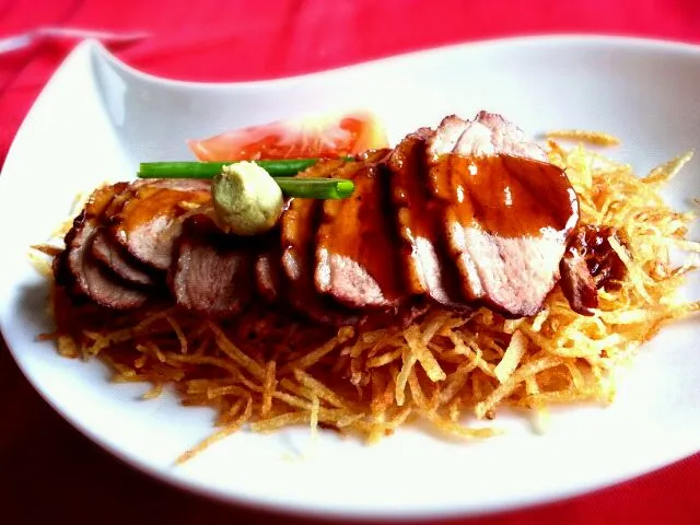 roast duck with teriyaki sauce and  cripsy fries|evi yapiraさん