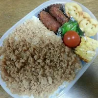 そぼろ弁当♪3色そぼろ弁当にすればよかった(;ﾟ∇ﾟ))))|琴さん