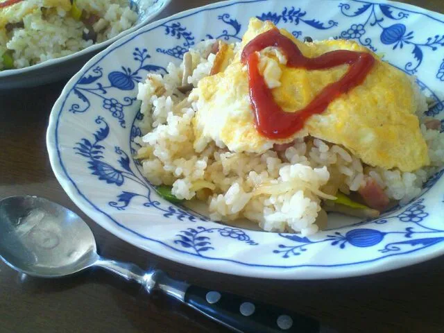 残りご飯で洋風チャーハン|あっきーなさん