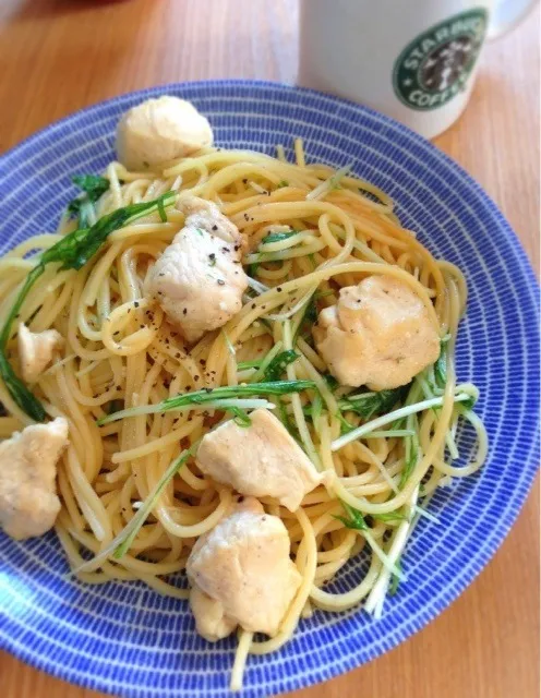 鶏肉と水菜のレモン醤油パスタ|うさこさん