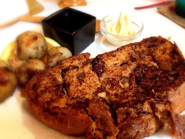 Raisin Bread French Toast|Junya Tanakaさん