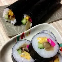 Snapdishの料理写真:恵方巻き|みっち〜さん