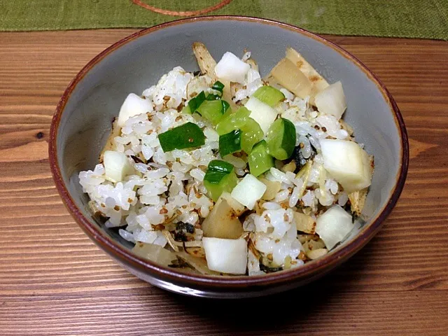 水菜と大根の炒飯|とらこさん