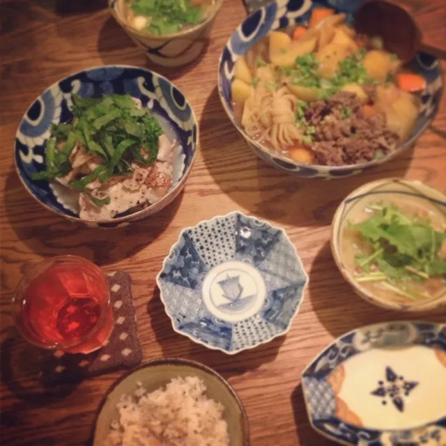 夕飯❁肉じゃが、なめこと蕪のお味噌汁、豚の梅肉蒸し。|maimaiさん