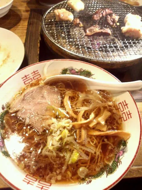 醤油ラーメンとホルモン|かおりさん