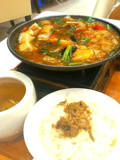 Taiwanese tufu set with soup and rice|plaifonさん