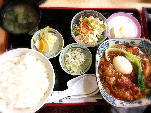 Pork leg with rice|PhUnGさん