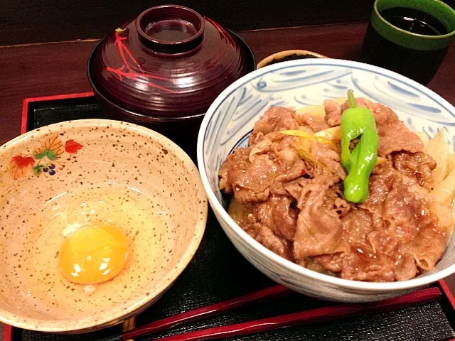 神戸牛 牛丼|こななちゃんさん