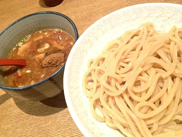 辛つけ麺 中盛|ひろろーんさん