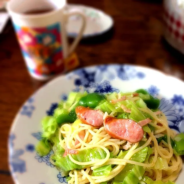 Snapdishの料理写真:野菜たっぷりペペロンチーノ|SHOKOさん