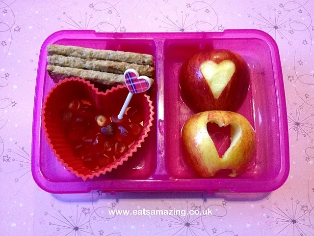 Heart themed dessert box|Grace Hallさん