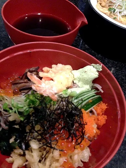 Snapdishの料理写真:Soba  Sensation!|SuperNuj Jutamasさん