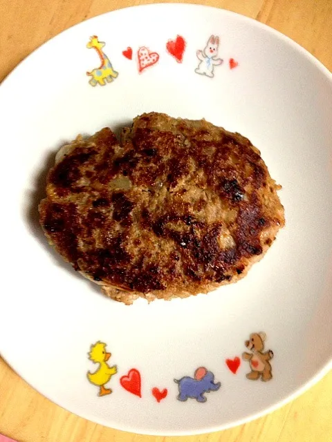 Snapdishの料理写真:卵牛乳小麦粉なしハンバーグ（つまみ食い用）(^_^;)|しをんさん