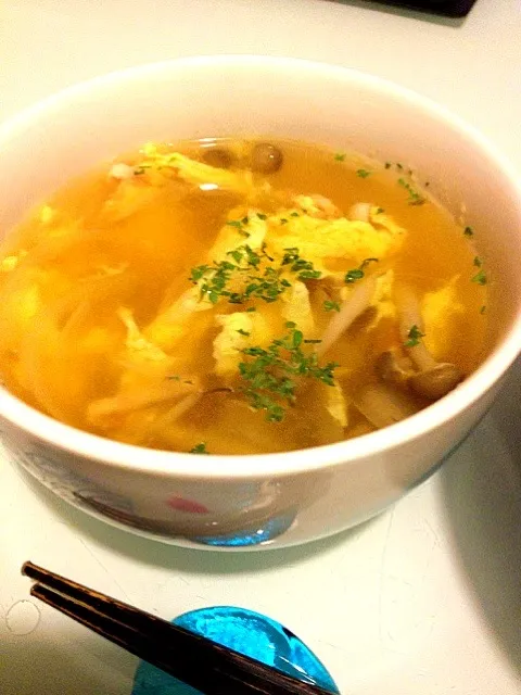 しめじと玉子のスープ。|susumu.iさん