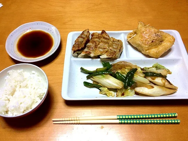 白だし野菜炒め、餃子、揚げ納豆、ごはん|ゆりさん