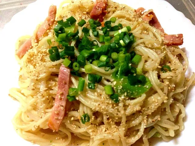 焼きラーメンっ‼😋|みほままこさん