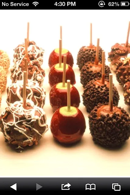 Best candy,chocolate , Carmel covered apple ever!!|hannahさん