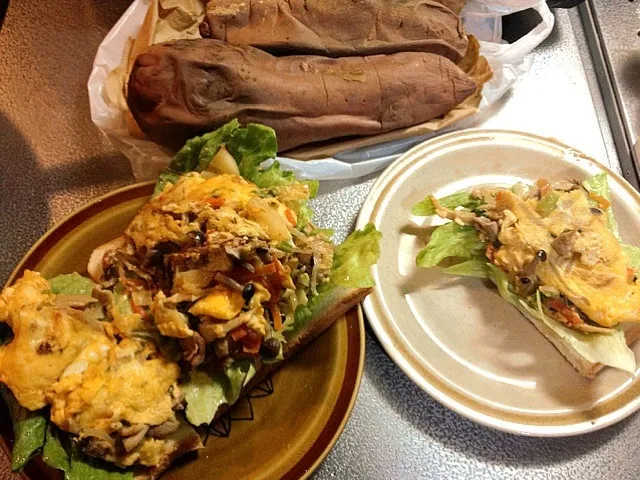 トースト、卵焼き(野菜炒めとじ)、焼き芋|たびもかさん