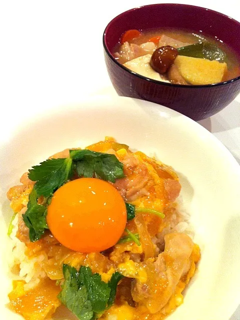 ダブル玉子親子丼&具沢山豚汁|あみん´ω`)ﾉさん