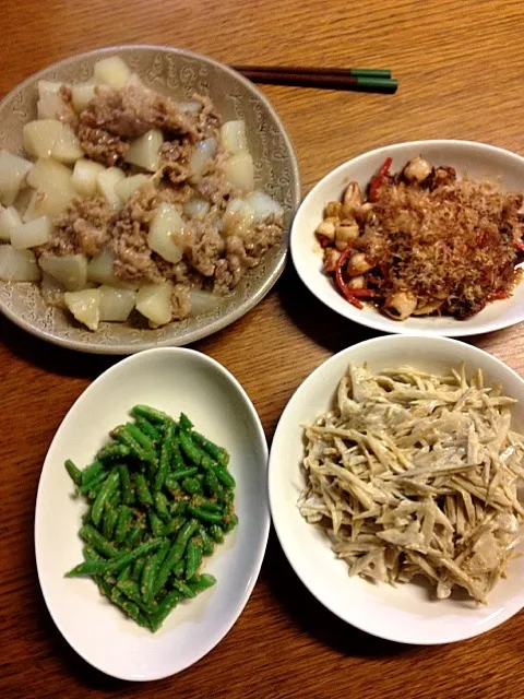 ★牛肉と大根の蒸し煮★ごぼうとレンコンのサラダ★三度豆の胡麻和え★タコだけ焼き|三宅 里美さん