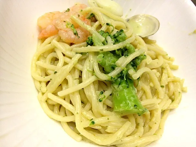 奶青海鮮義大利面 Creamy pesto seafood pasta!|Elaineさん