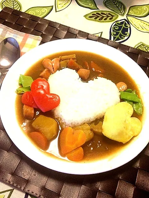 ハートがいっぱい💕根菜カレー|チエさん