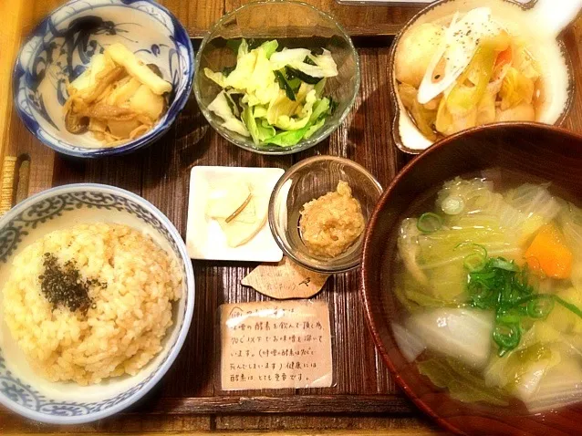 ねぎたっぷり豚肉豆腐〜もち麩入り〜|なつみさん