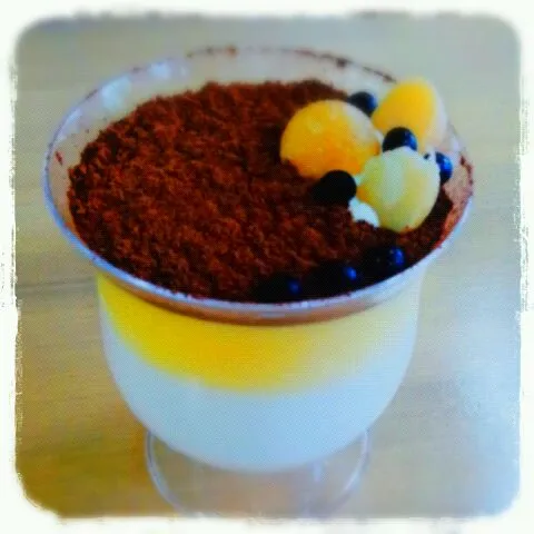 Snapdishの料理写真:❁パッションフルーツとココナッツムース、ショコラクリーム添え❁ Passionfruit&Coconut mousse with Chocolate cream|Mika❈さん