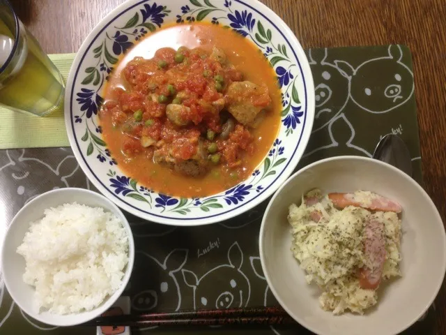 鶏肉とマッシュルームのトマトチーズ煮、ソーセージポテトサラダ|yuyangさん